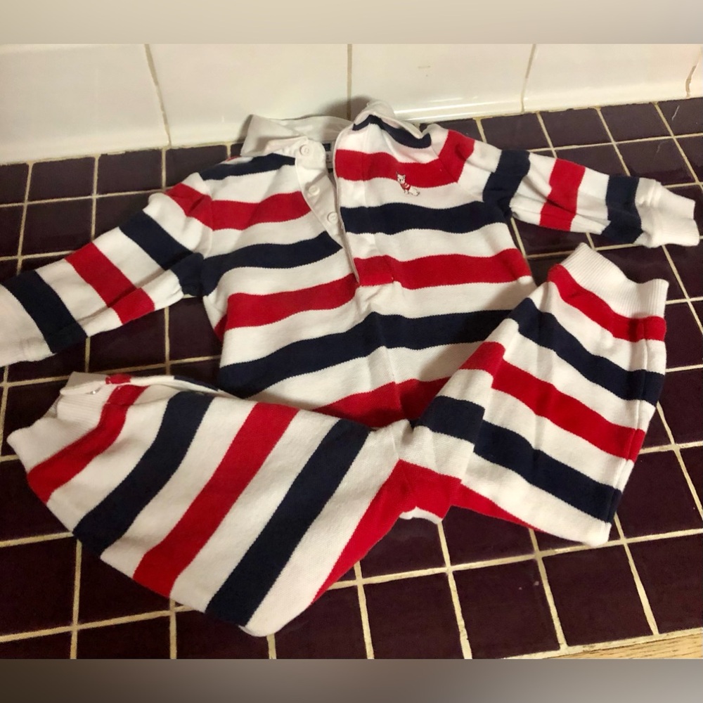 ❤️💙ONESIE